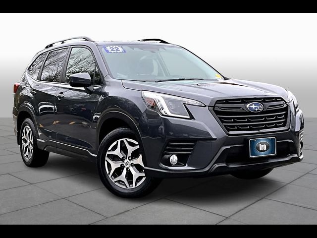 2022 Subaru Forester Premium