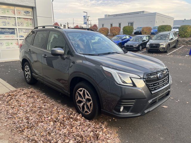 2022 Subaru Forester Premium