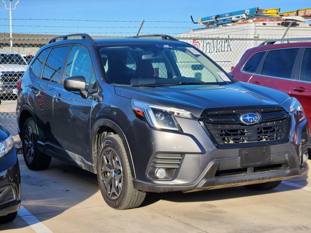 2022 Subaru Forester Premium