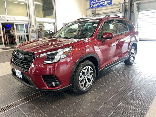 2022 Subaru Forester Premium