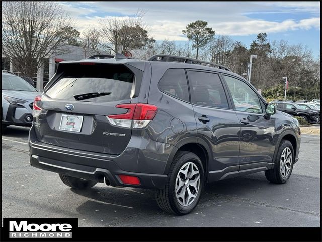 2022 Subaru Forester Premium