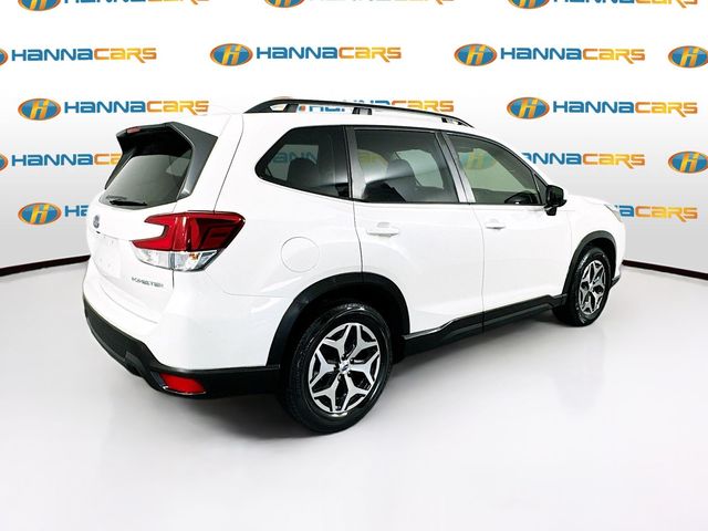 2022 Subaru Forester Premium