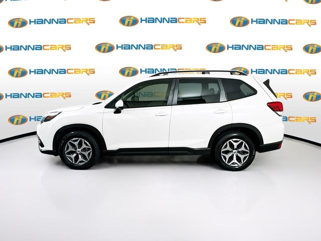 2022 Subaru Forester Premium