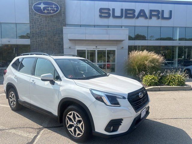 2022 Subaru Forester Premium