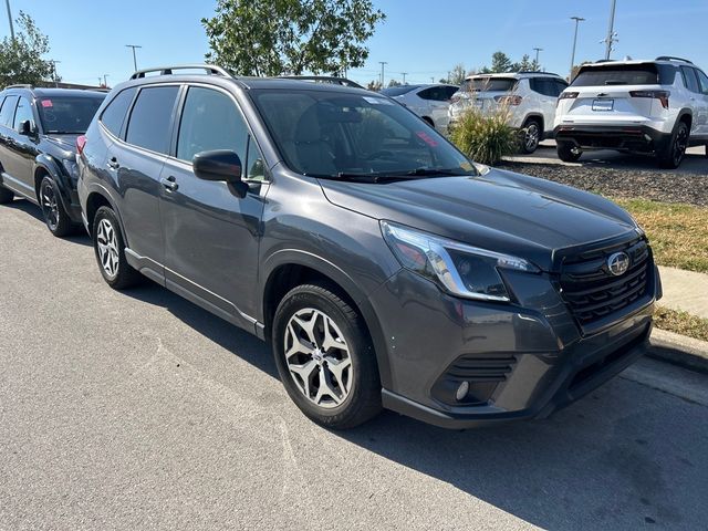 2022 Subaru Forester Premium