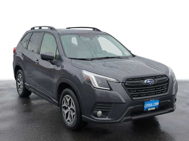 2022 Subaru Forester Premium