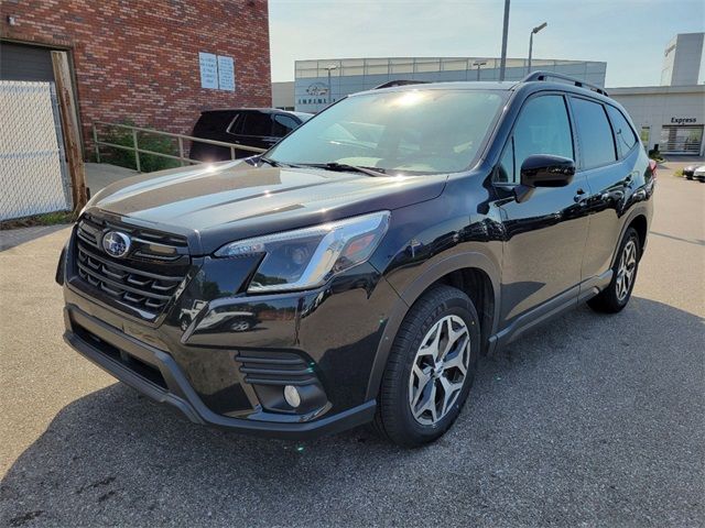 2022 Subaru Forester Premium