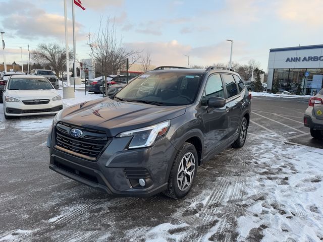 2022 Subaru Forester Premium