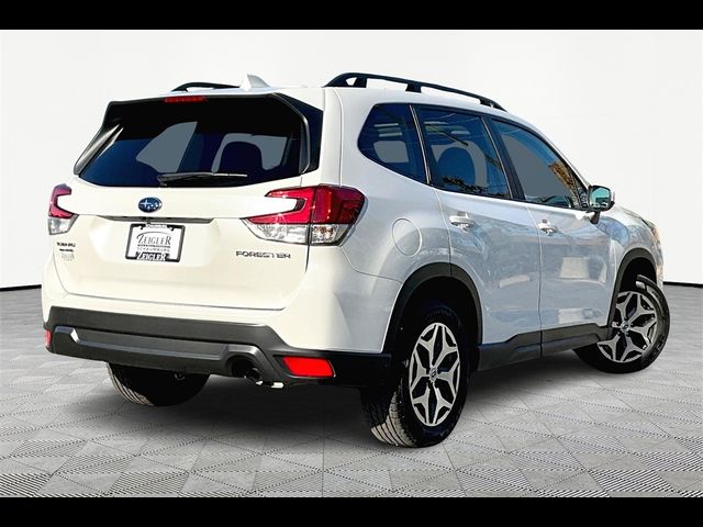 2022 Subaru Forester Premium