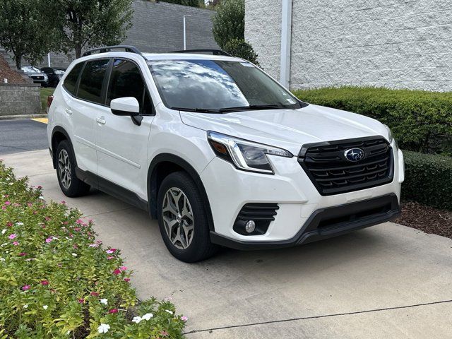 2022 Subaru Forester Premium