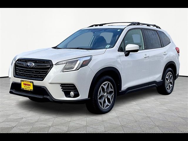 2022 Subaru Forester Premium