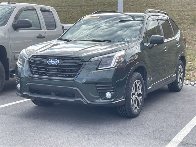 2022 Subaru Forester Premium