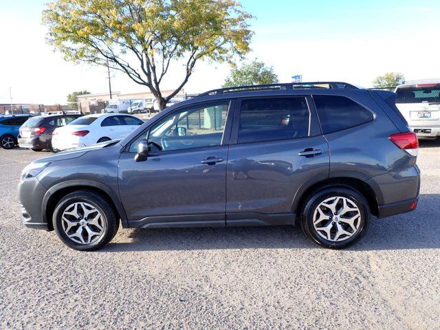 2022 Subaru Forester Premium