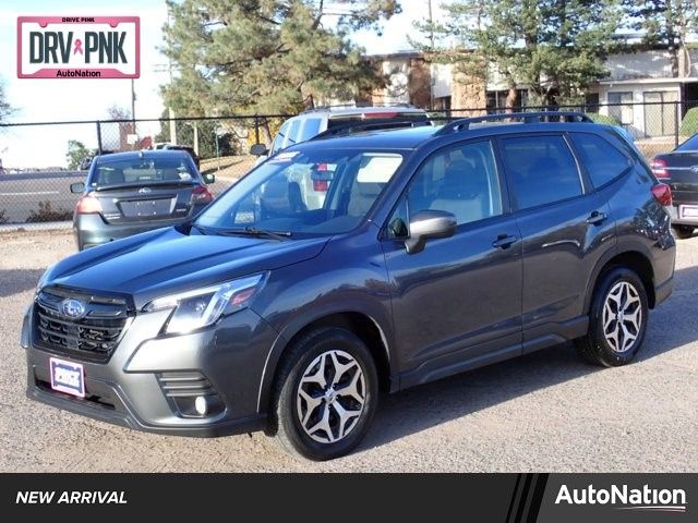 2022 Subaru Forester Premium