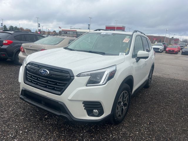 2022 Subaru Forester Premium