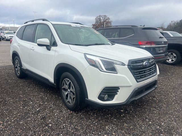 2022 Subaru Forester Premium