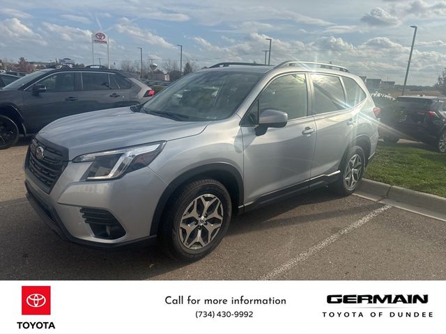 2022 Subaru Forester Premium