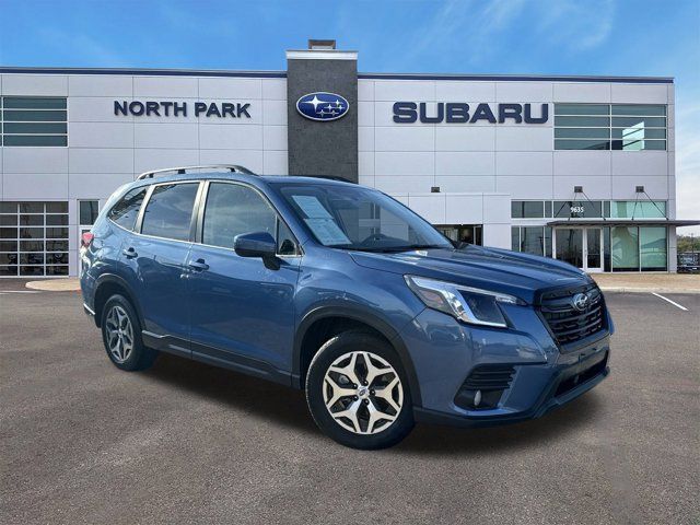 2022 Subaru Forester Premium