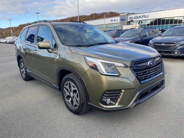 2022 Subaru Forester Premium