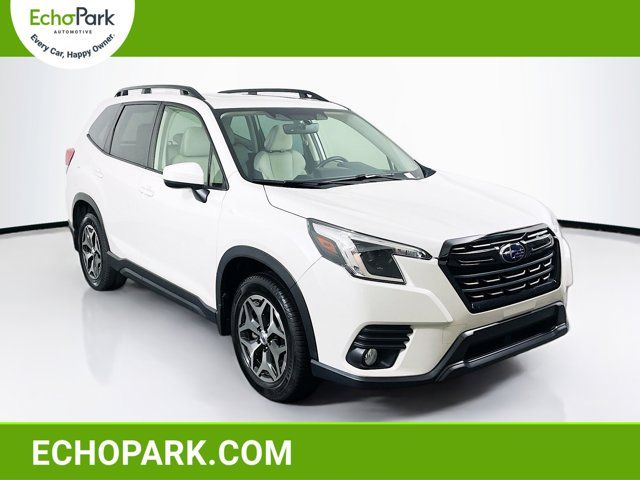 2022 Subaru Forester Premium