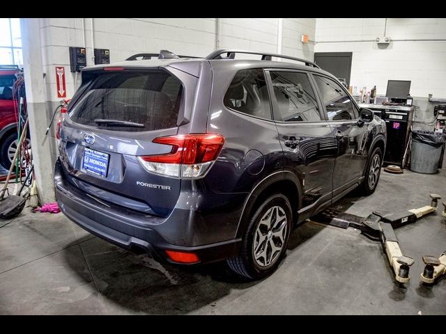 2022 Subaru Forester Premium