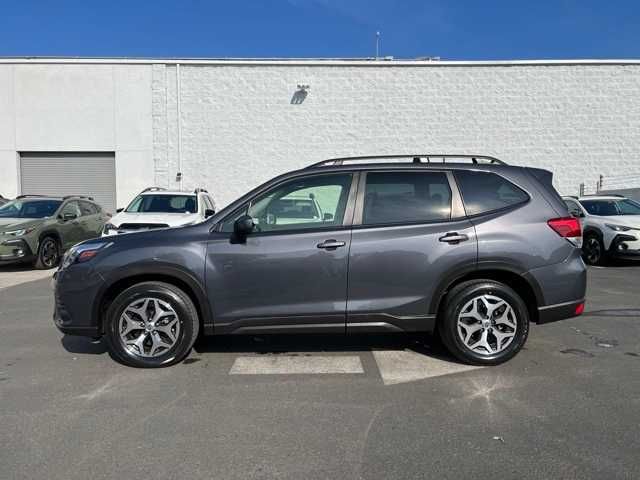 2022 Subaru Forester Premium