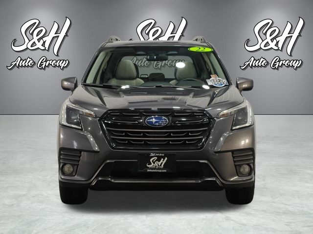 2022 Subaru Forester Premium