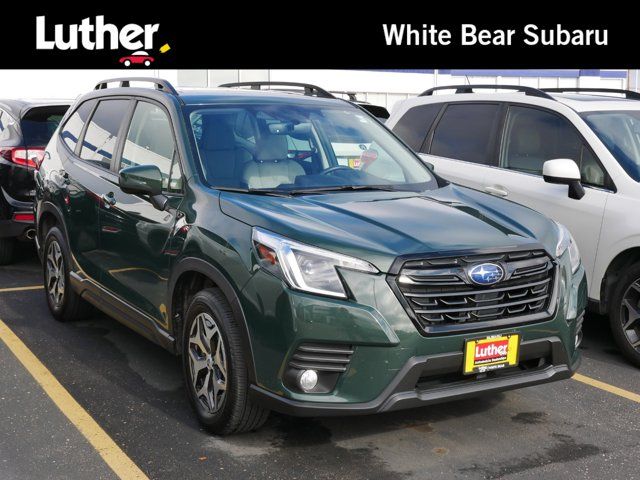 2022 Subaru Forester Premium