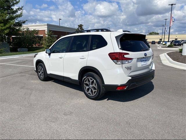 2022 Subaru Forester Premium