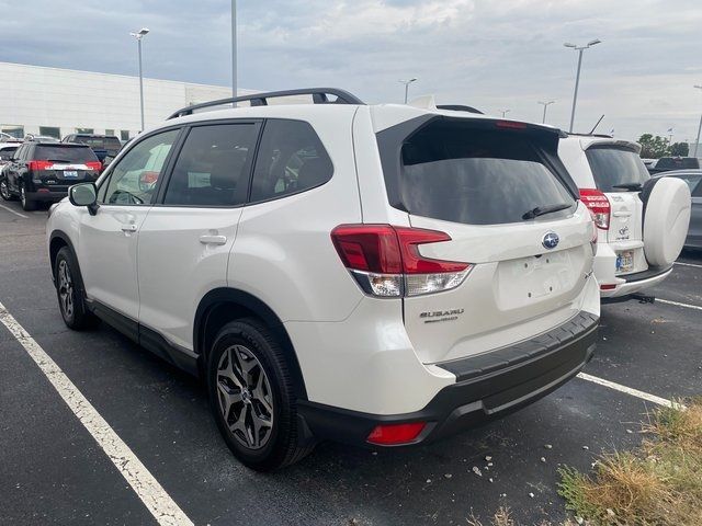 2022 Subaru Forester Premium