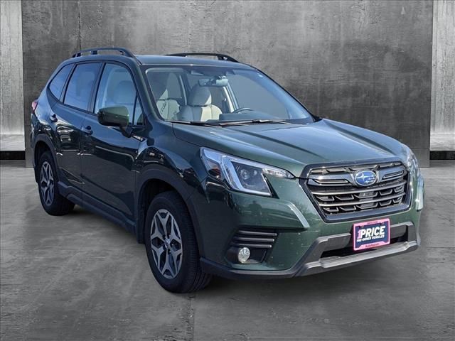 2022 Subaru Forester Premium