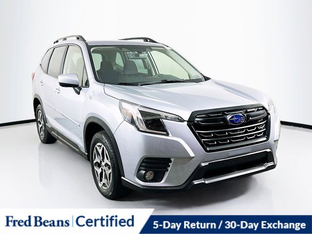 2022 Subaru Forester Premium