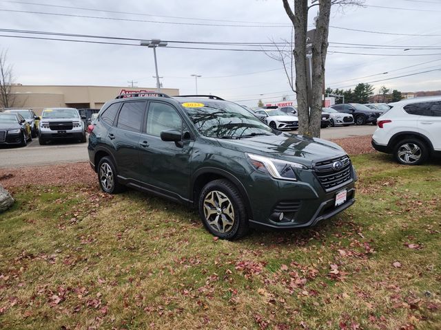 2022 Subaru Forester Premium