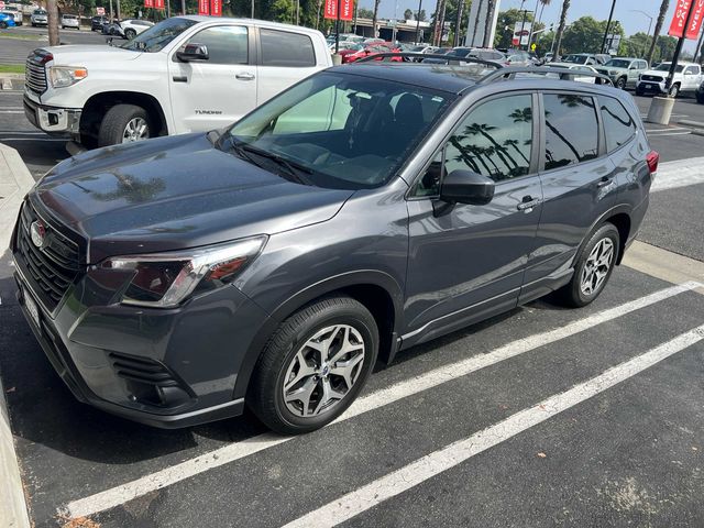 2022 Subaru Forester Premium