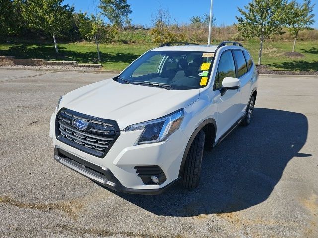 2022 Subaru Forester Premium