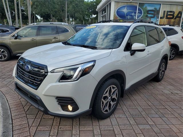 2022 Subaru Forester Premium