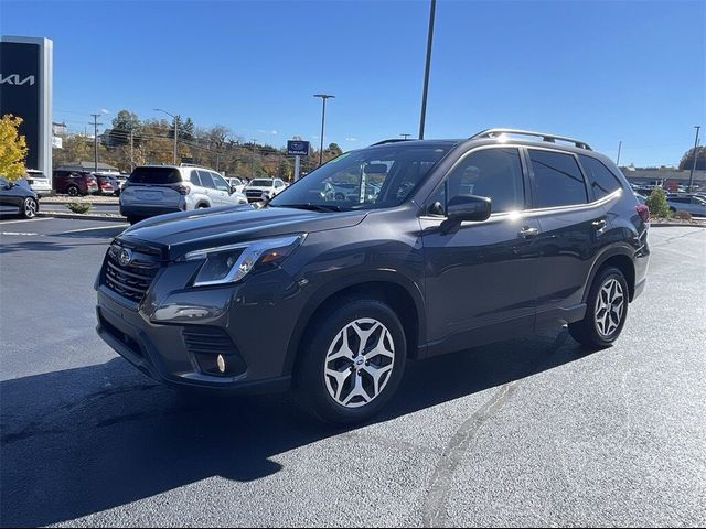 2022 Subaru Forester Premium