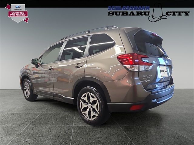 2022 Subaru Forester Premium