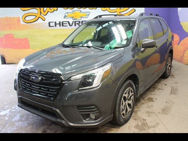 2022 Subaru Forester Premium