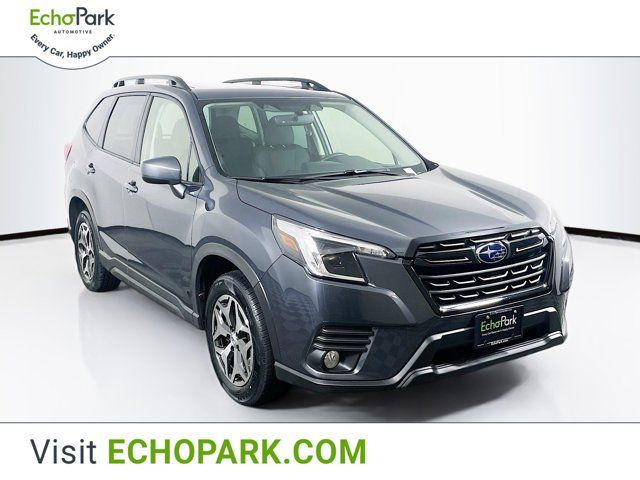 2022 Subaru Forester Premium