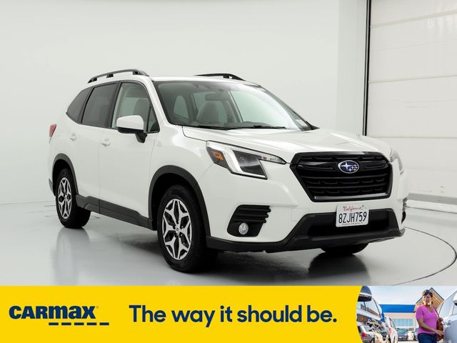 2022 Subaru Forester Premium