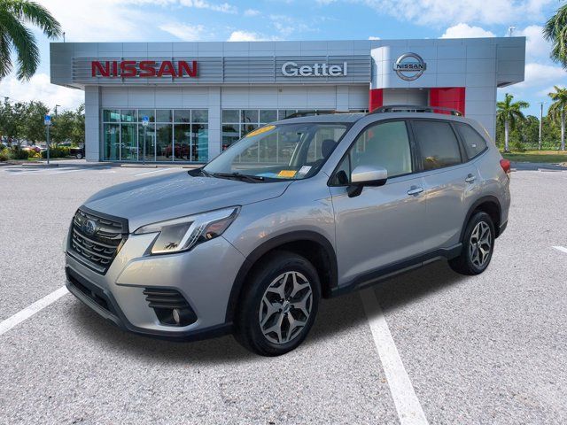 2022 Subaru Forester Premium