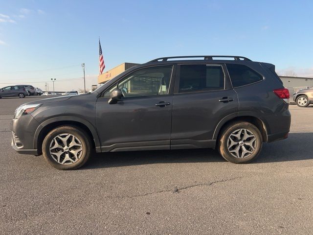 2022 Subaru Forester Premium