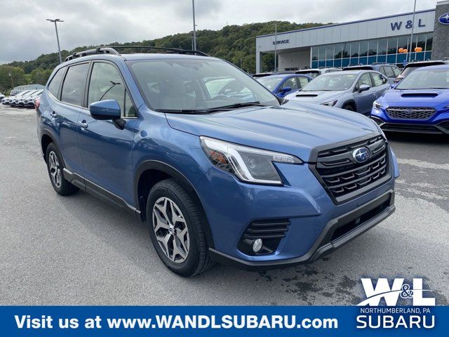 2022 Subaru Forester Premium