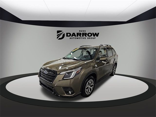 2022 Subaru Forester Premium