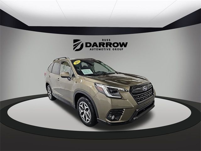 2022 Subaru Forester Premium