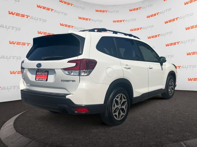 2022 Subaru Forester Premium