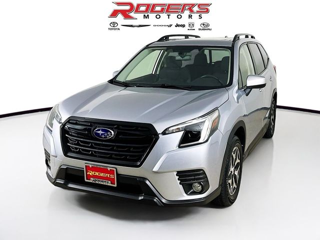 2022 Subaru Forester Premium