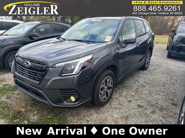 2022 Subaru Forester Premium