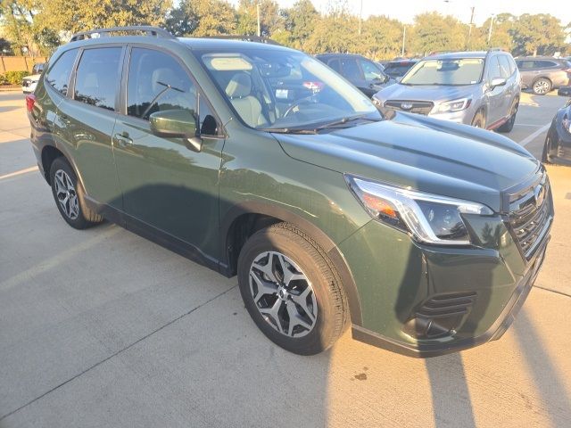 2022 Subaru Forester Premium